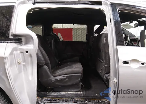 2021 Chrysler Pacifica Hybrid Touring from USA, damaged, VIN 2C4RC1R7XMR514115